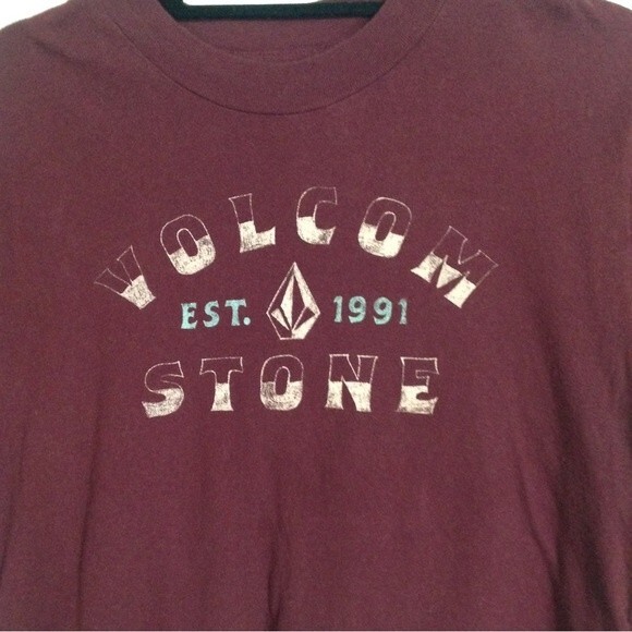 VOLCOM Size Medium 100% Cotton Maroon Oversized Crop Top Short Sleeve Crewneck - Picture 3 of 9